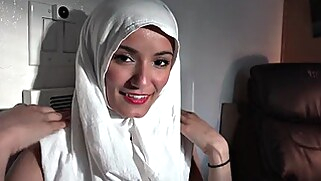 indian Beautiful eyes, white hijab, Viva Athena, Arab girl shows off arab beauty